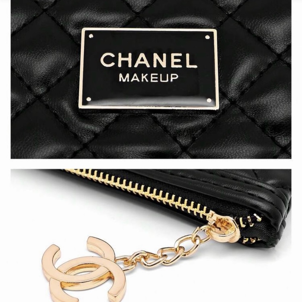 CHANEL MAKEUP Collectors Black Quilted Pouch with Gold Accents - Picture 3 of 7